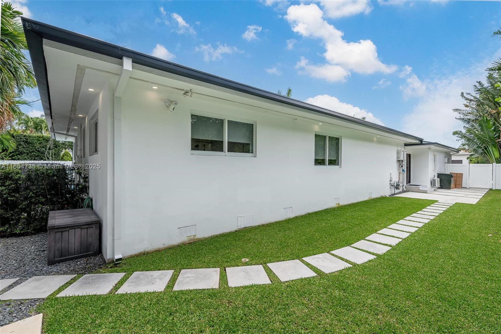 BAY HARBOR ISLAND - Residential Lease