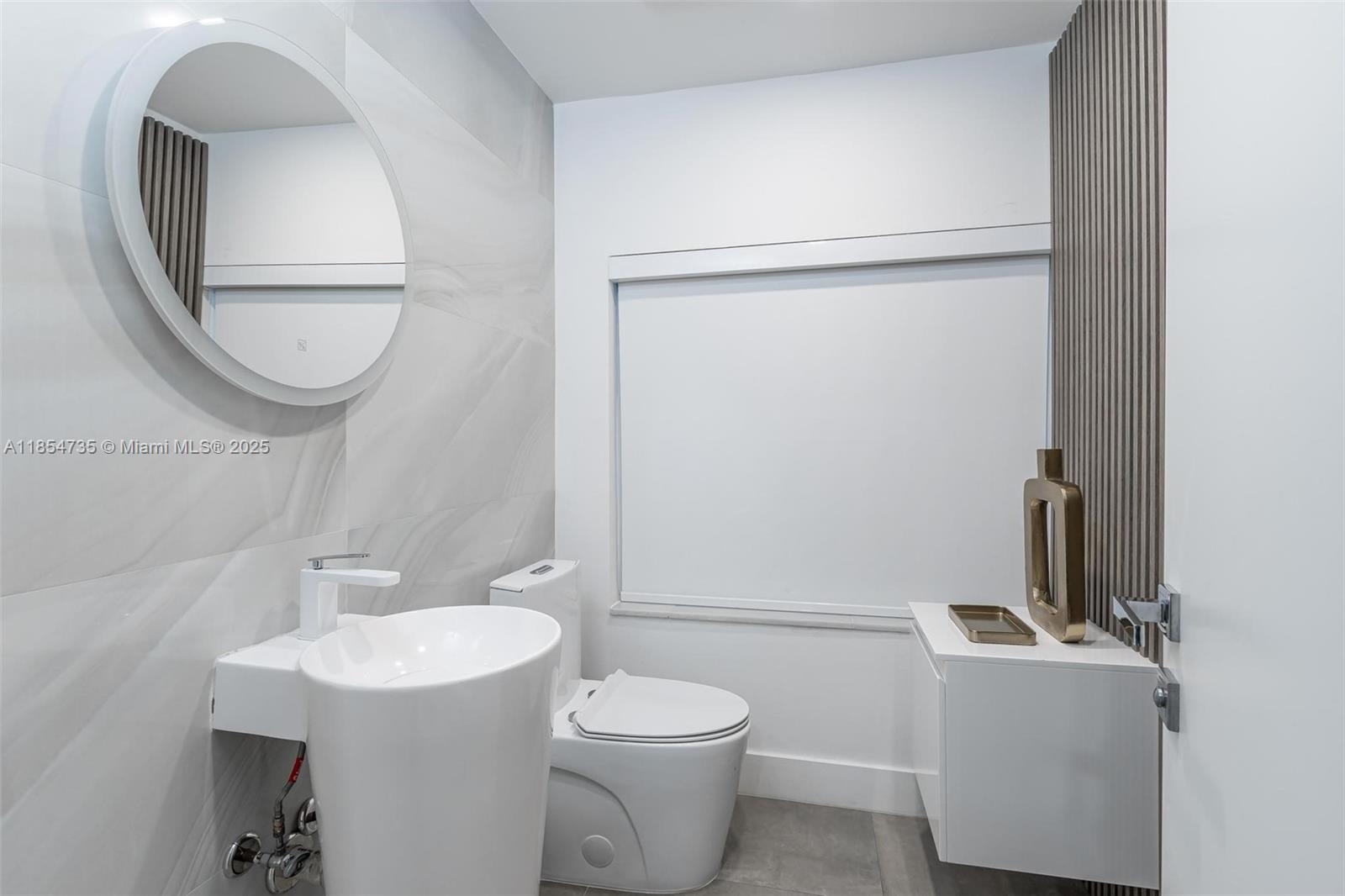 BAY HARBOR ISLAND - Residential Lease