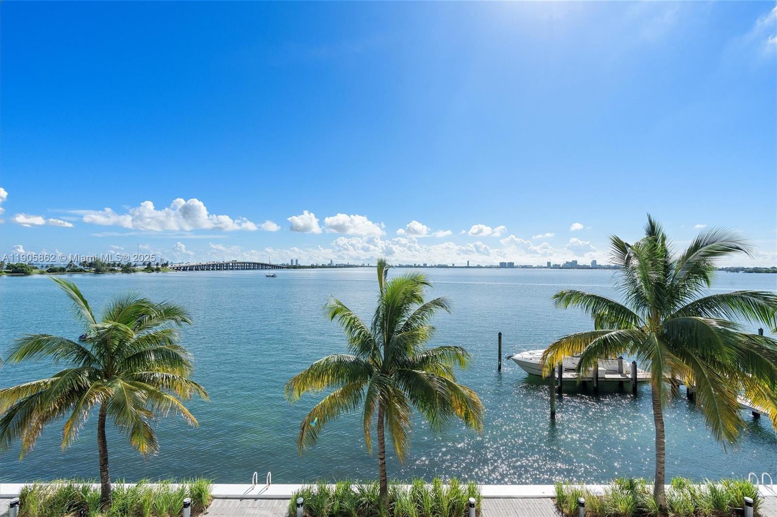 ONE PARAISO CONDO - Residential