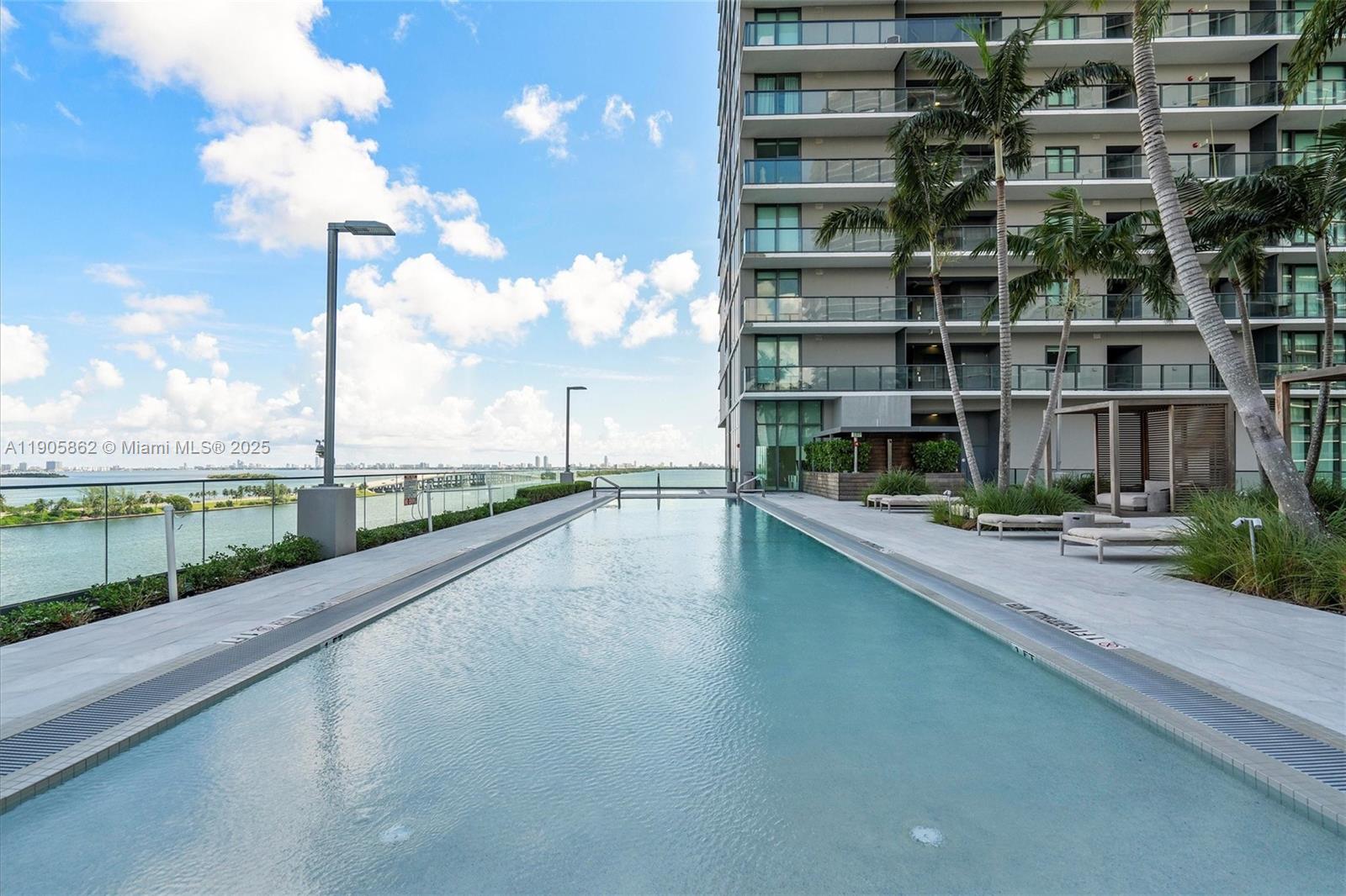 ONE PARAISO CONDO - Residential