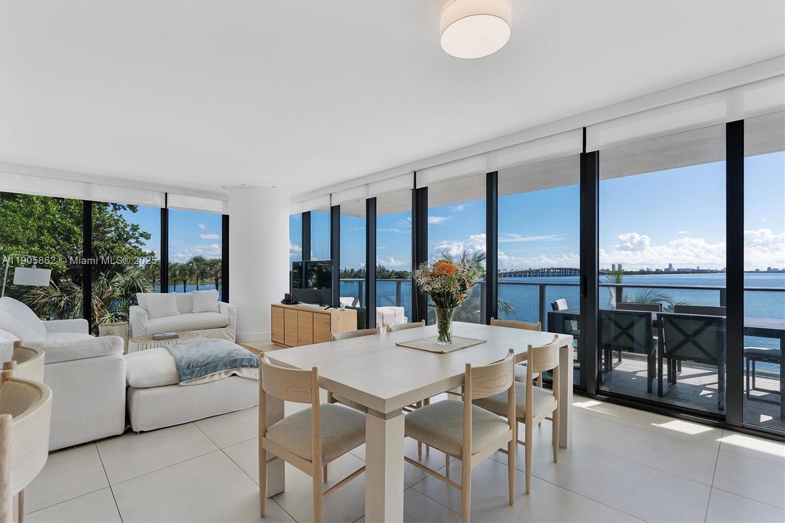 ONE PARAISO CONDO - Residential