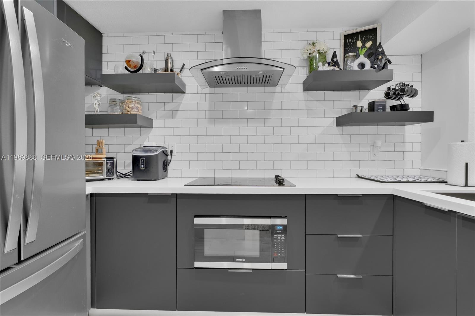 PUERTA DEL SOL CONDO - Residential