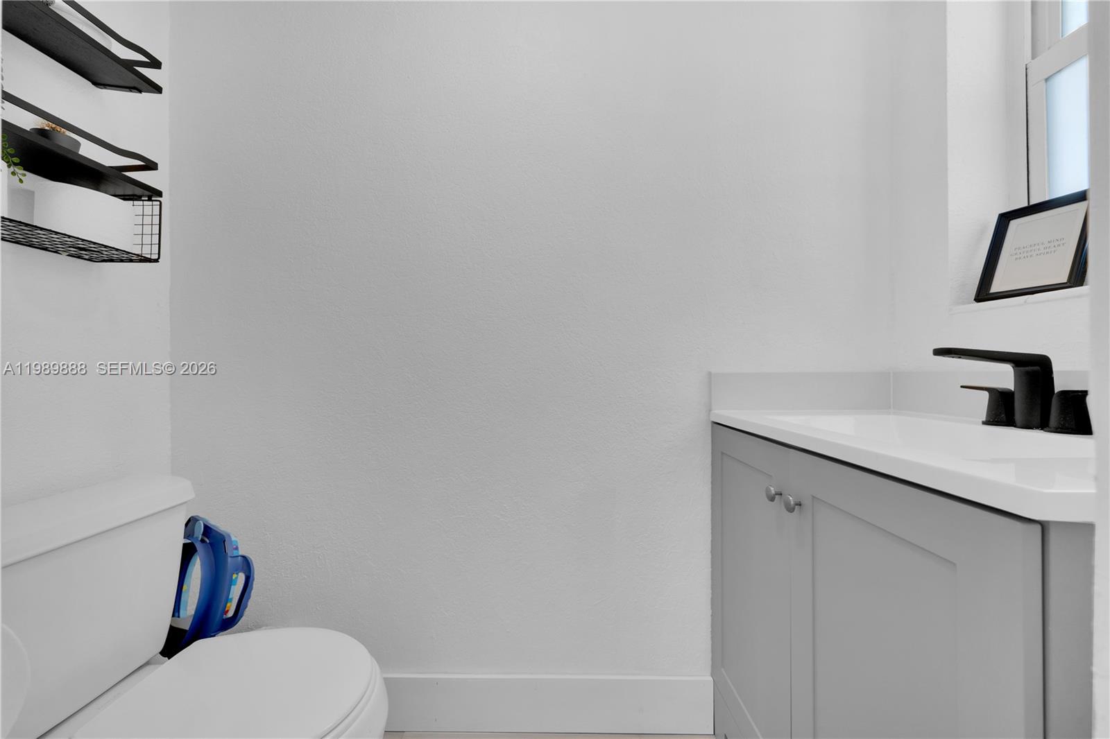 PUERTA DEL SOL CONDO - Residential