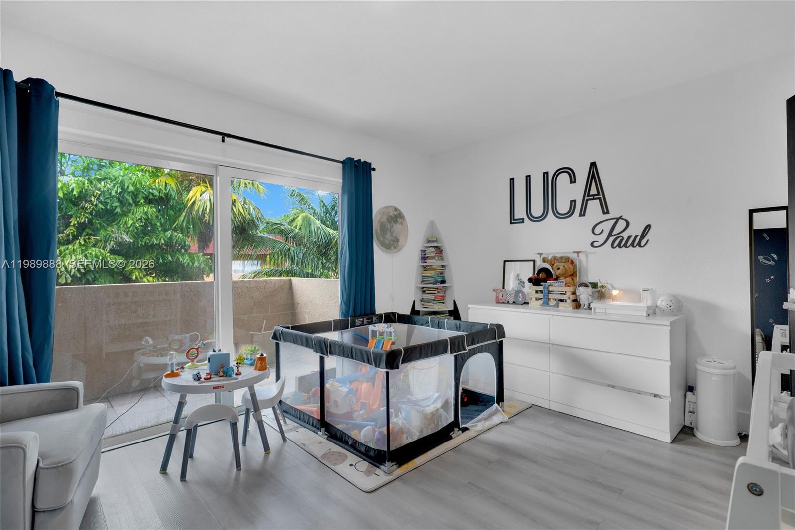 PUERTA DEL SOL CONDO - Residential