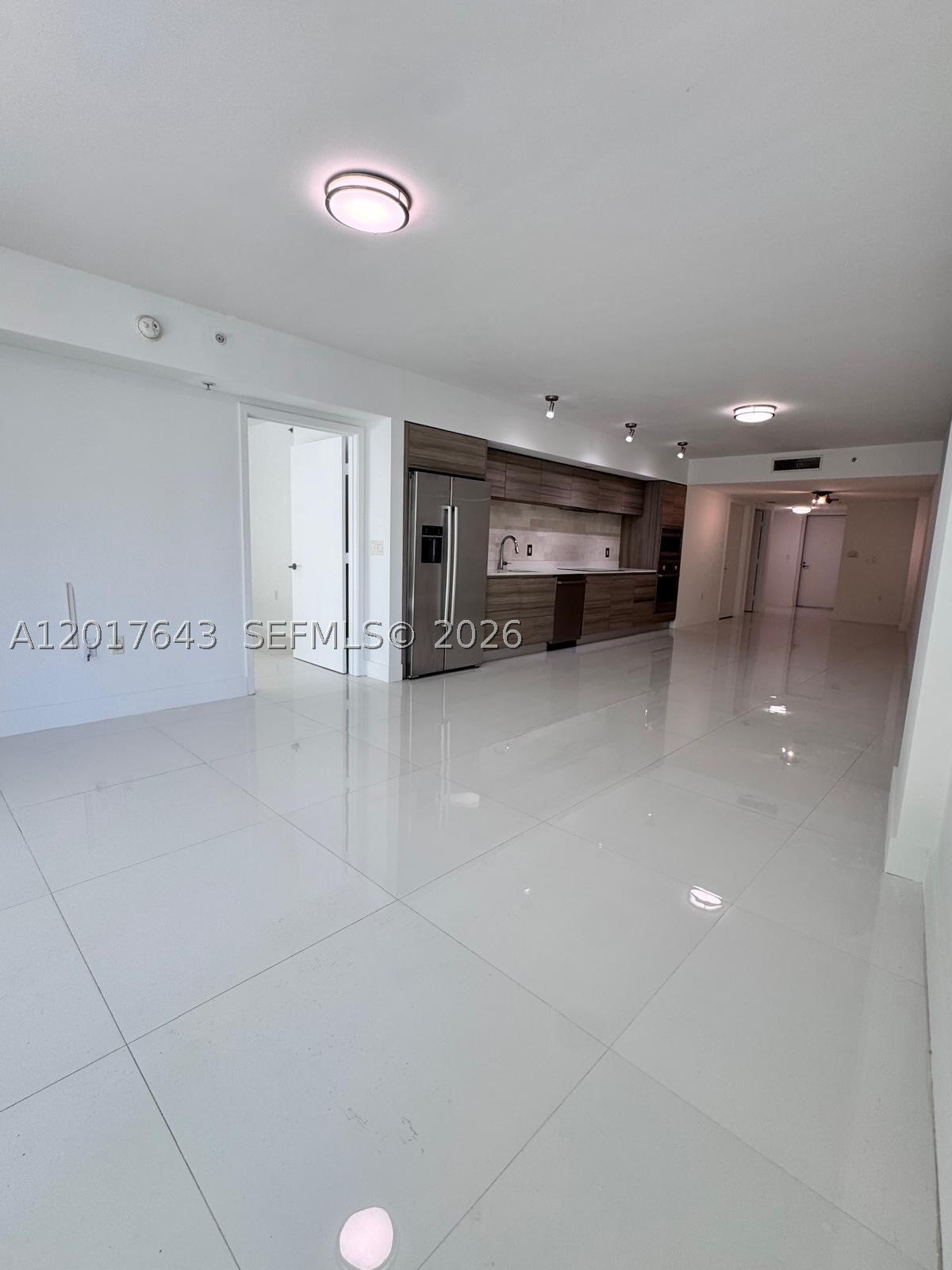6620 INDIAN CREEK 114