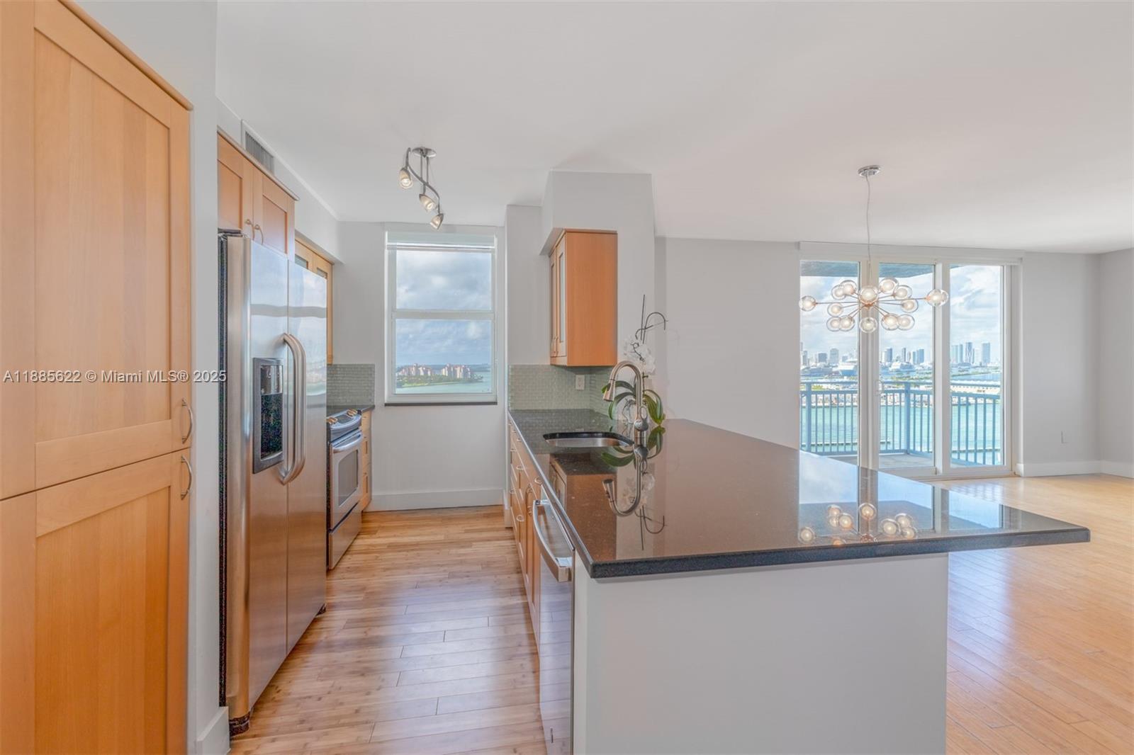 YACHT CLUB AT PORTOFINO C - Residential