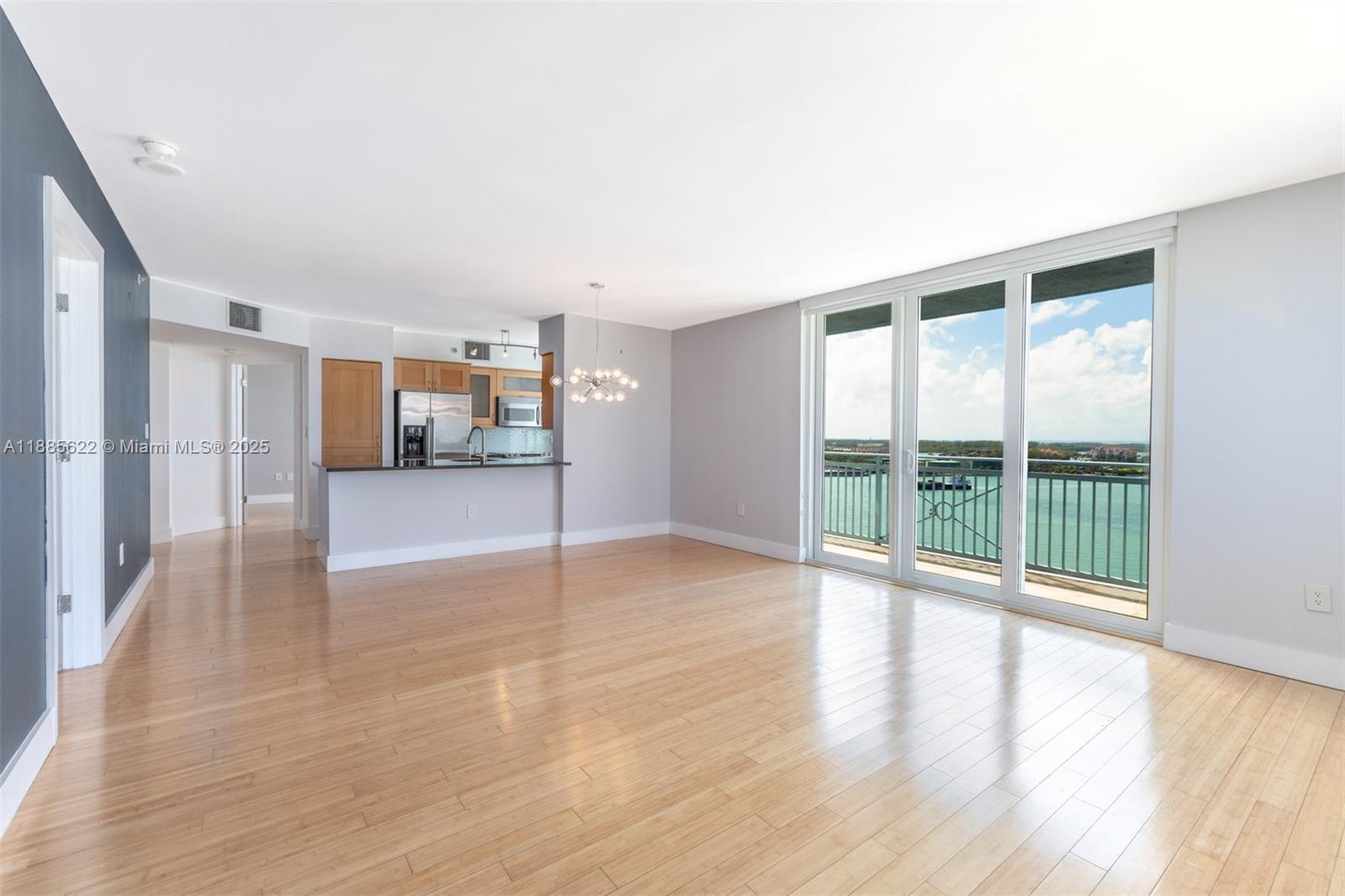 YACHT CLUB AT PORTOFINO C - Residential