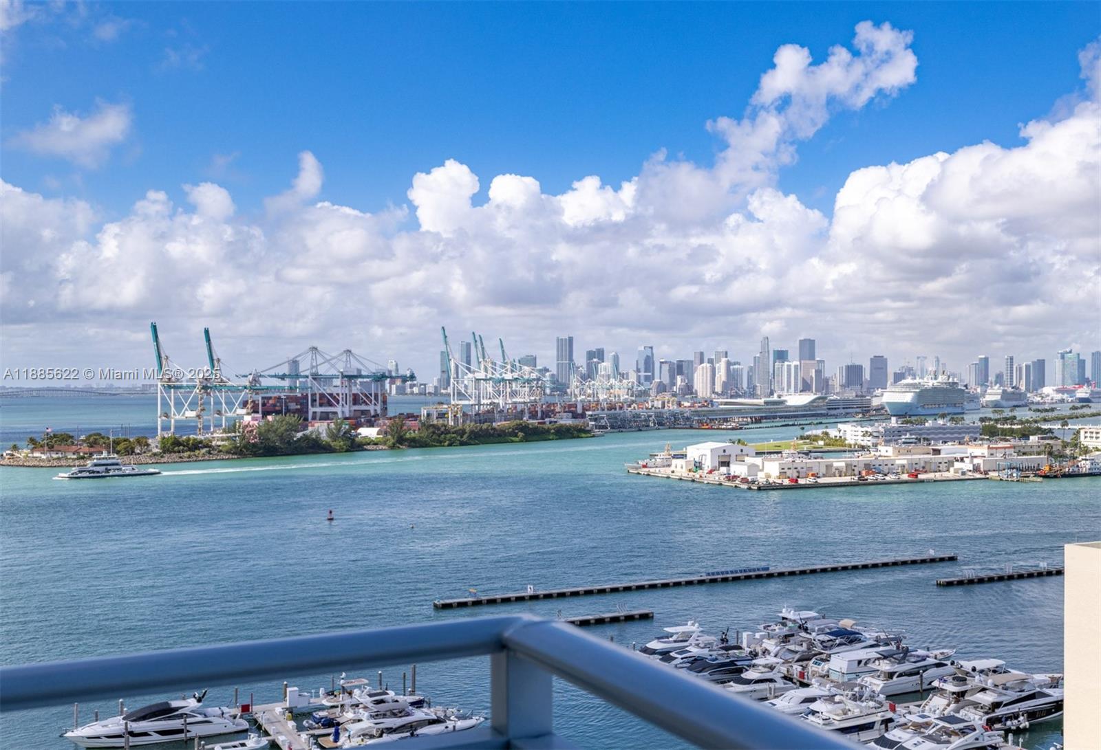 YACHT CLUB AT PORTOFINO C - Residential