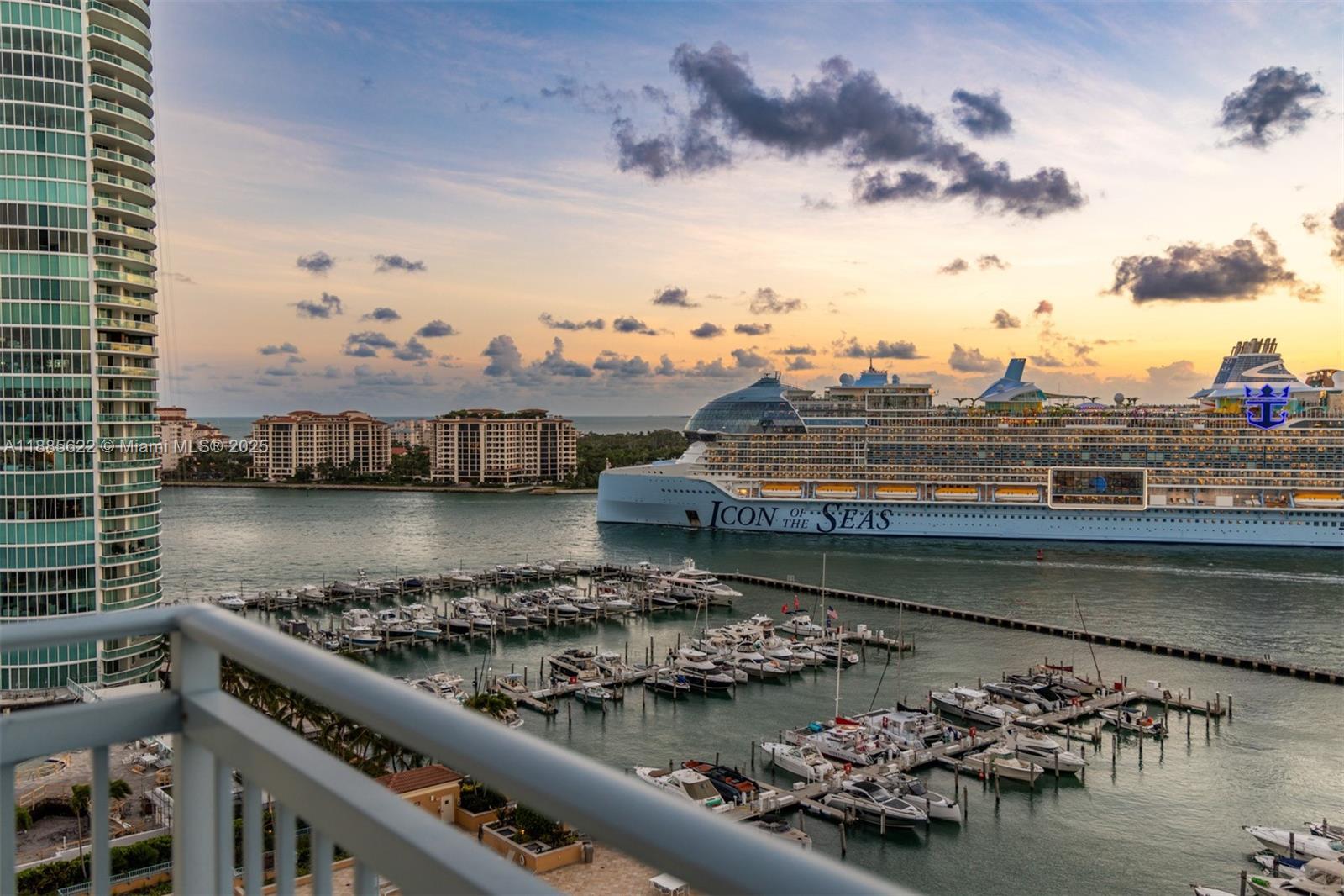 YACHT CLUB AT PORTOFINO C - Residential