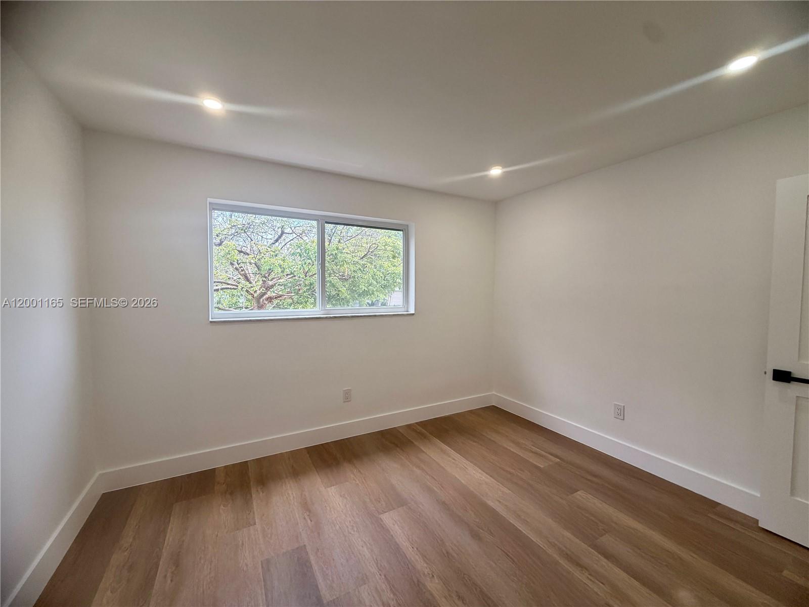 CUTLER RIDGE PINES - Residential