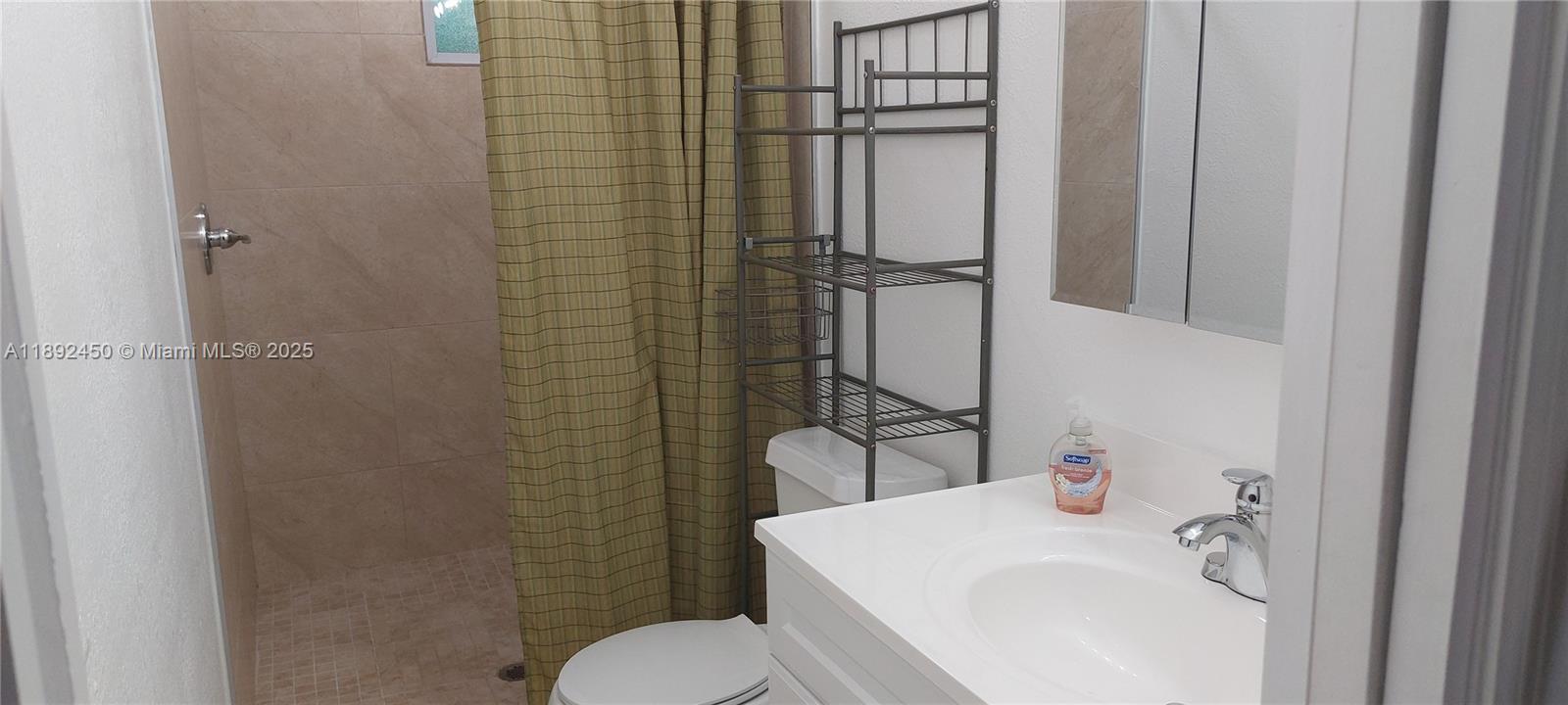 DANIA HEIGHTS - Residential Lease