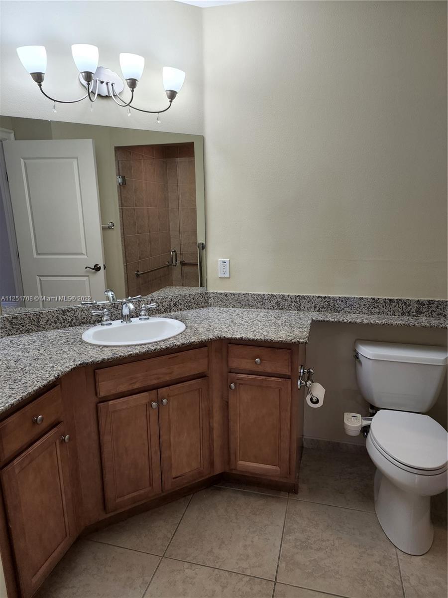 WESTON 55 PLUS CONDO - Residential Lease