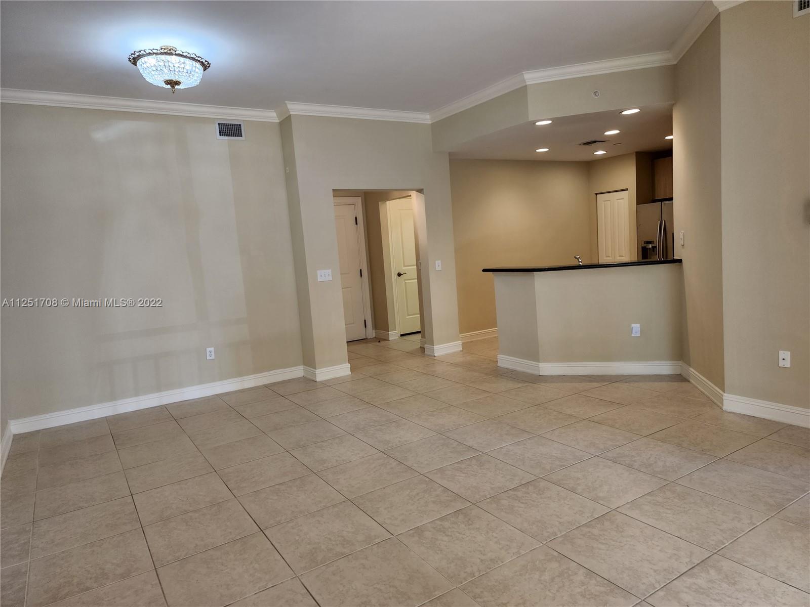 WESTON 55 PLUS CONDO - Residential Lease