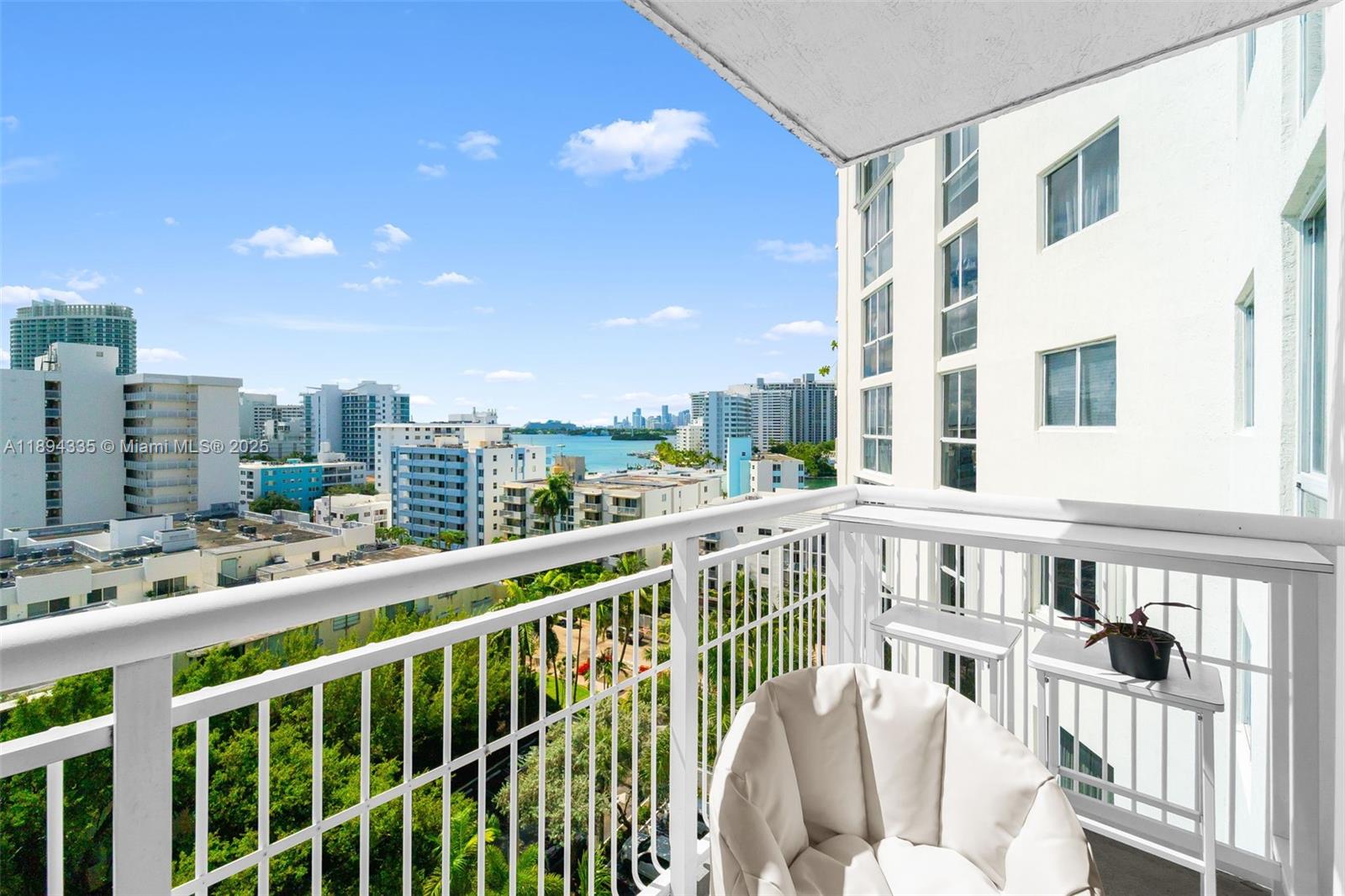 WEST BAY PLAZA CONDO - Residential