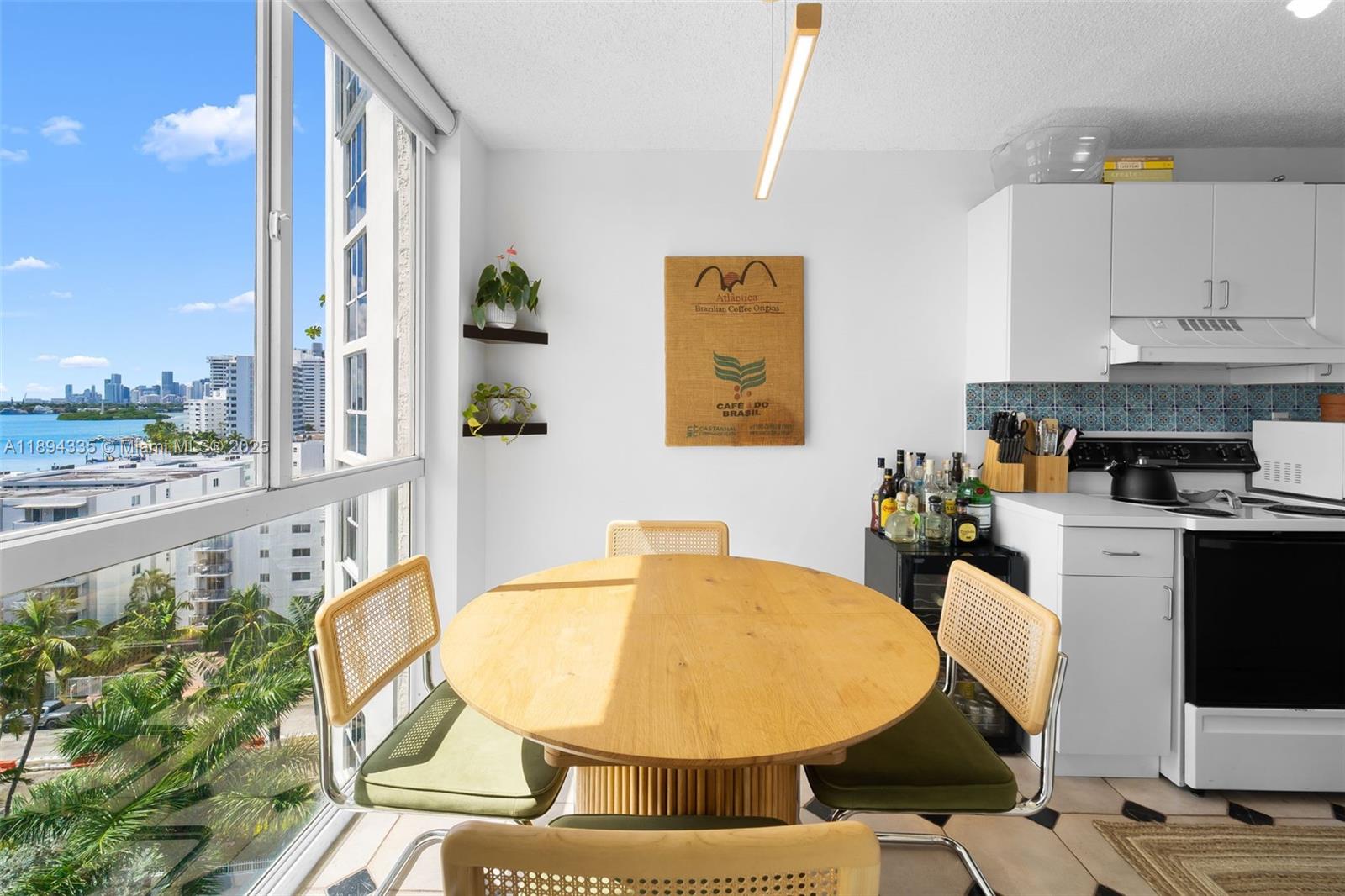 WEST BAY PLAZA CONDO - Residential