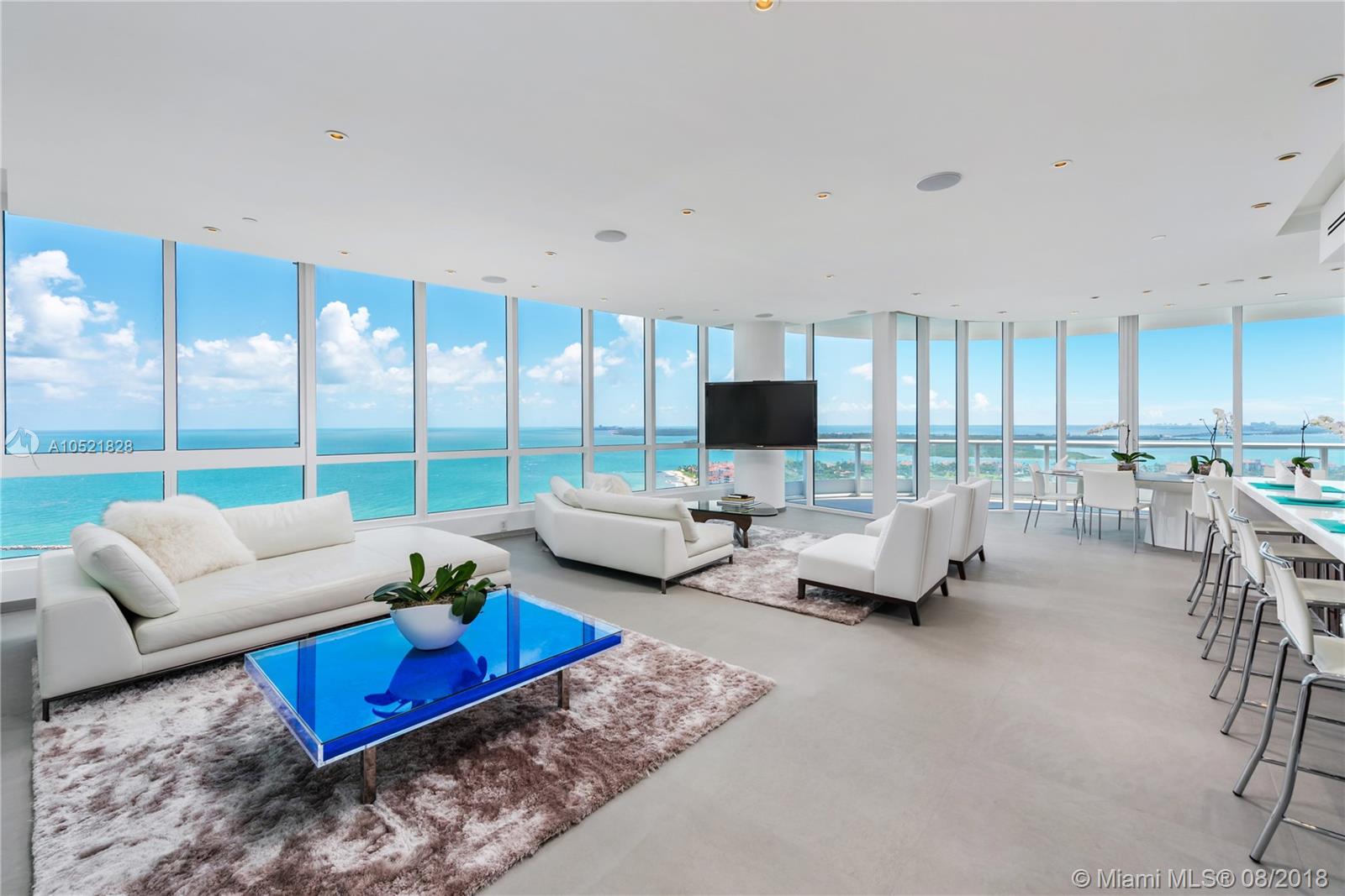 CONTINUUM ON SOUTH BEACH - Residential