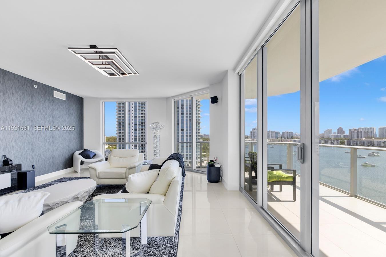 MARINA PALMS RESIDENCES S - Residential