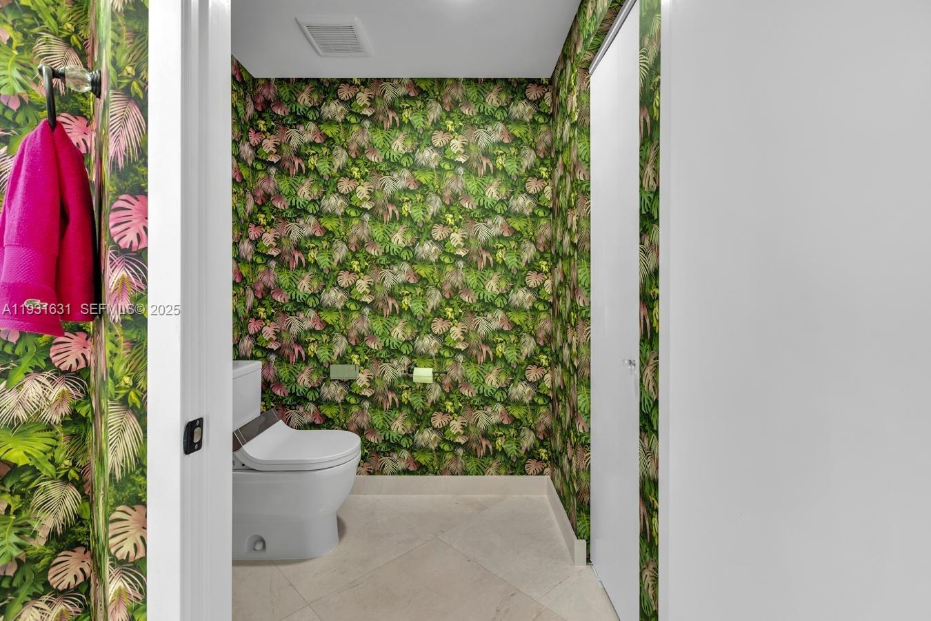 MARINA PALMS RESIDENCES S - Residential