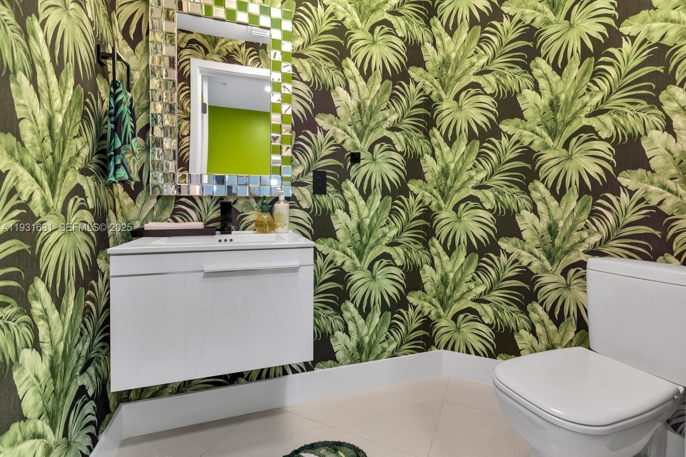 MARINA PALMS RESIDENCES S - Residential