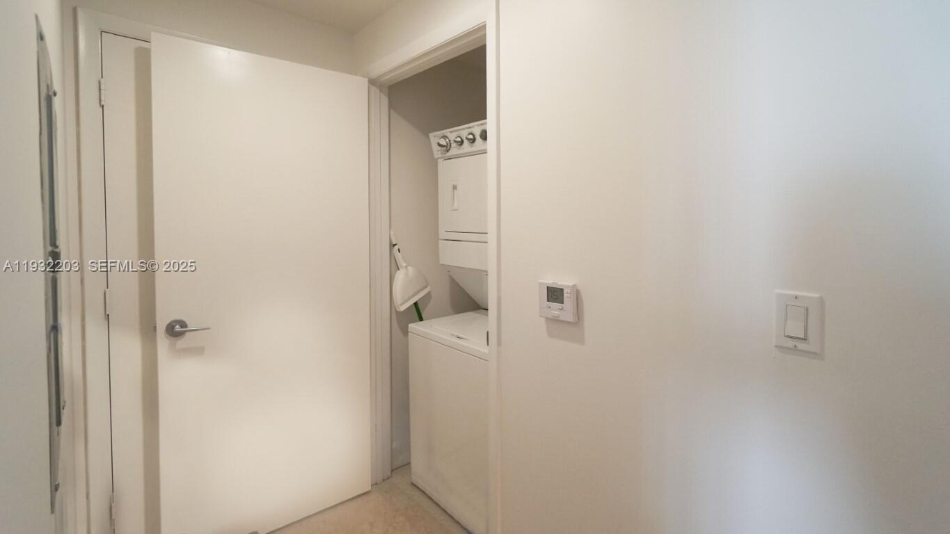 CITYPLACE SOUTH TOWER CON - Residential