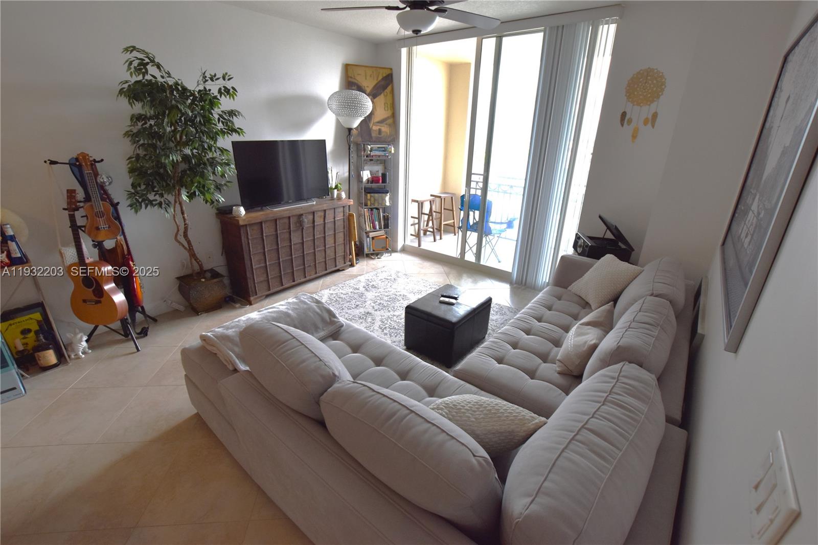 CITYPLACE SOUTH TOWER CON - Residential