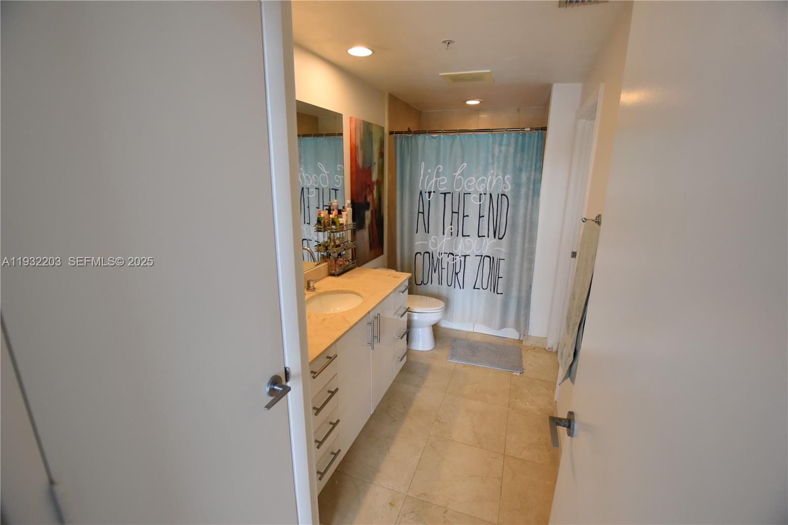 CITYPLACE SOUTH TOWER CON - Residential