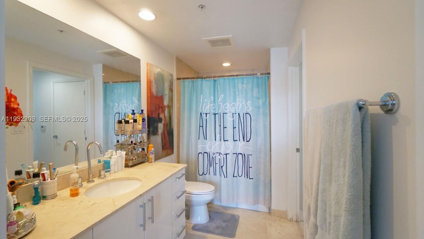 CITYPLACE SOUTH TOWER CON - Residential