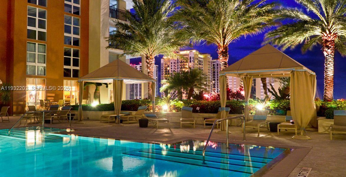 CITYPLACE SOUTH TOWER CON - Residential