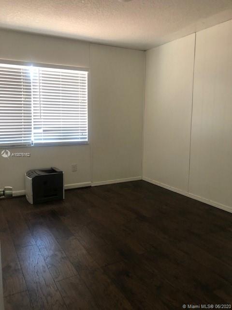 PALM-AIRE VILLAGE 3RD SEC - Residential Lease