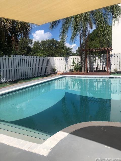 PALM-AIRE VILLAGE 3RD SEC - Residential Lease