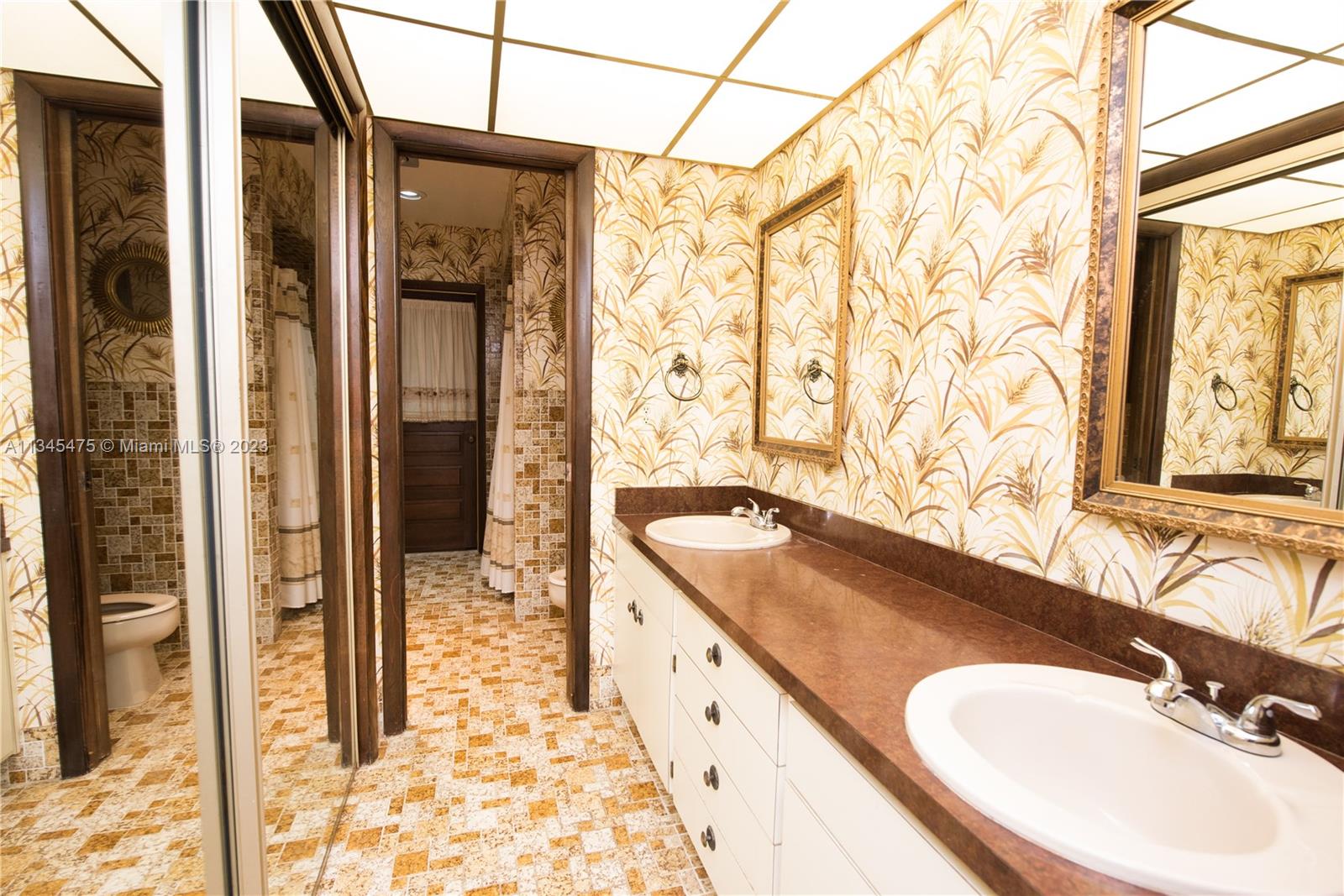 SILVER PALM ESTS PT 1 - Residential