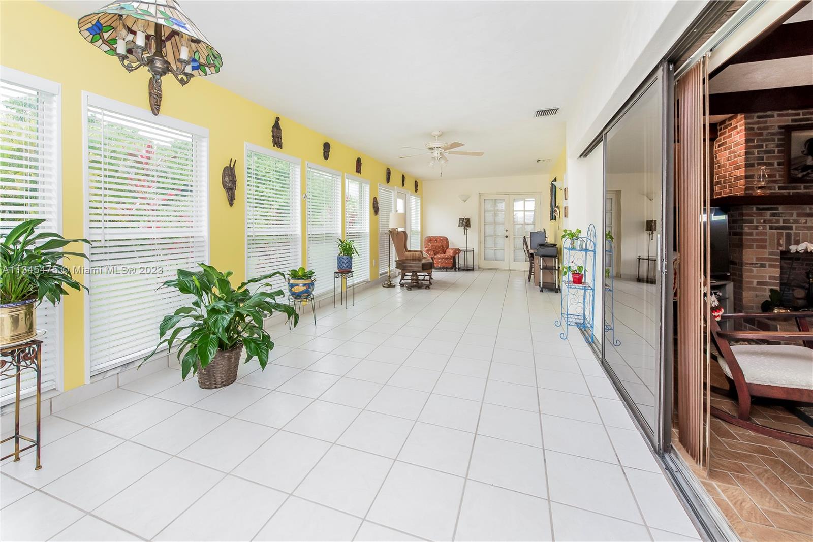 SILVER PALM ESTS PT 1 - Residential