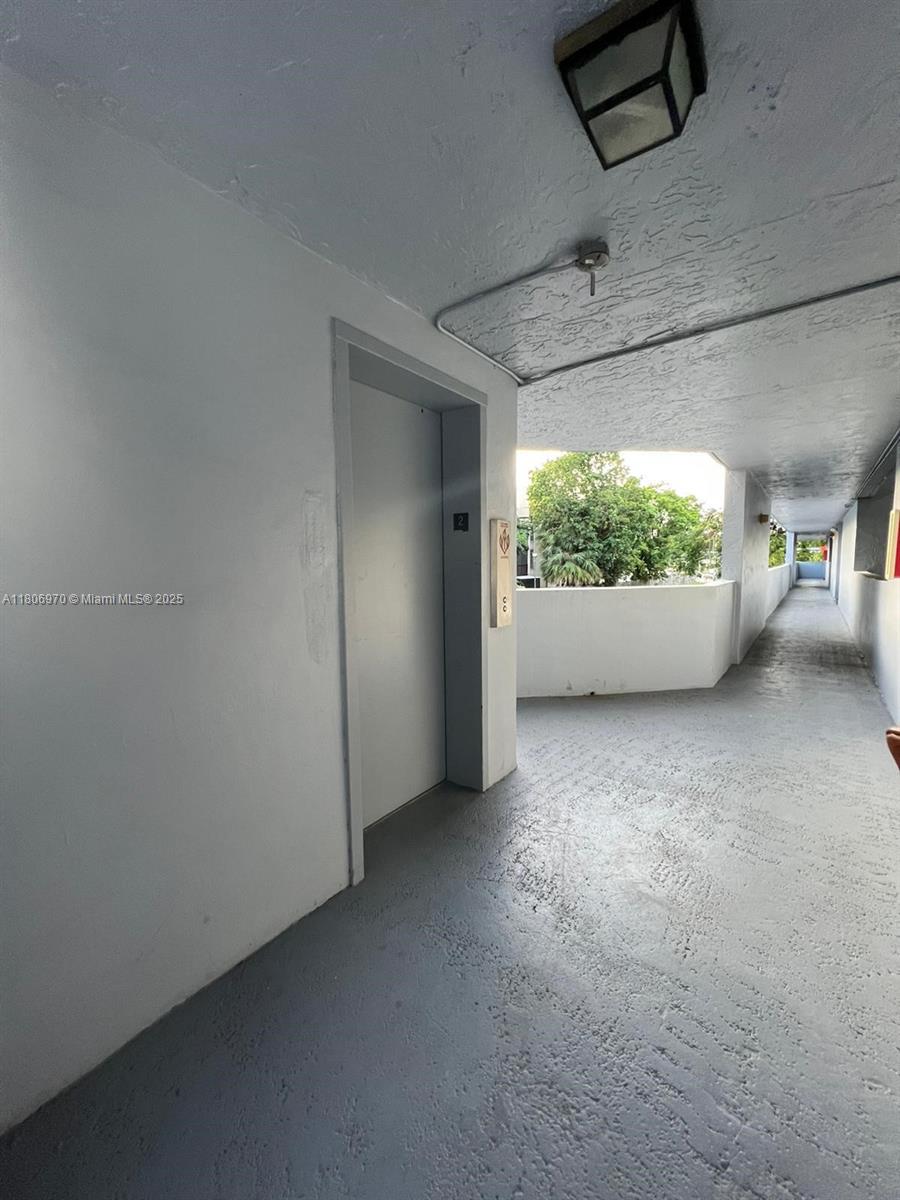 Rental Property at 310 Fontainebleau Blvd 204, Miami, Broward County, Florida - Bedrooms: 1 
Bathrooms: 1  - $2,150 MO.