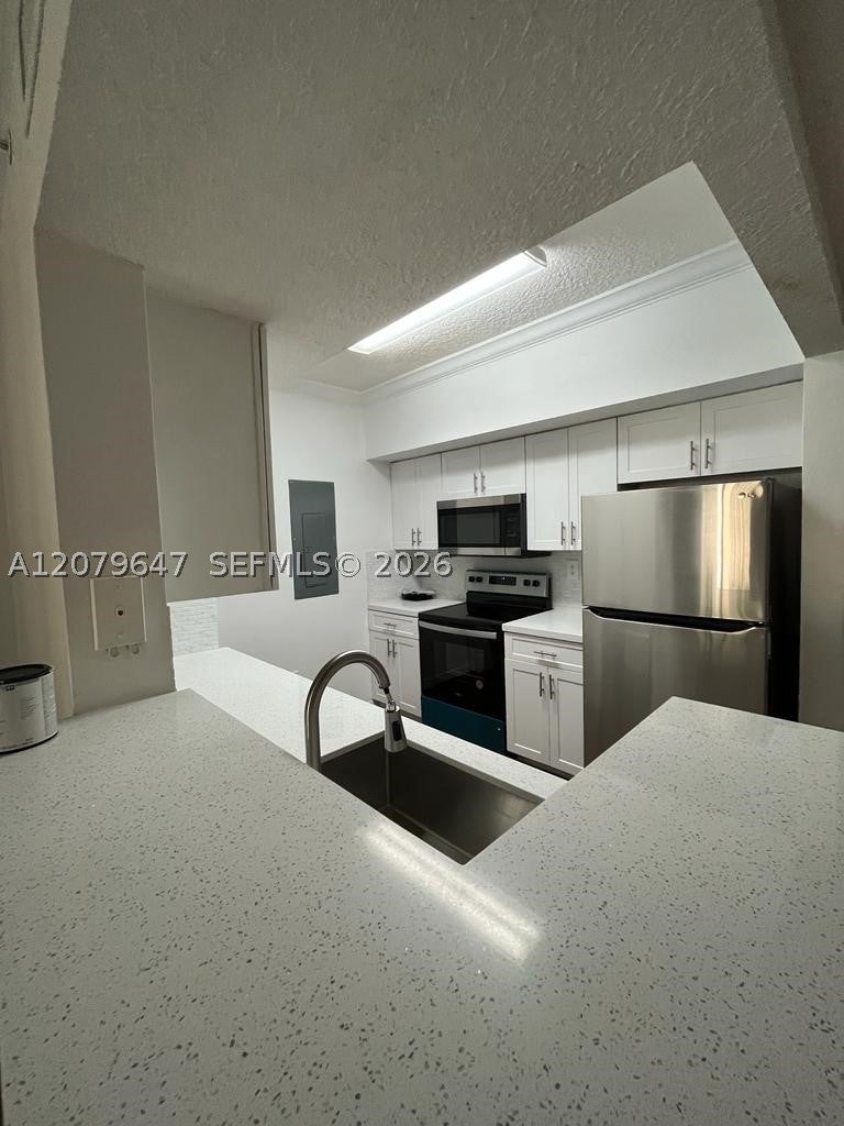 215 SW 117th Ter 14204
