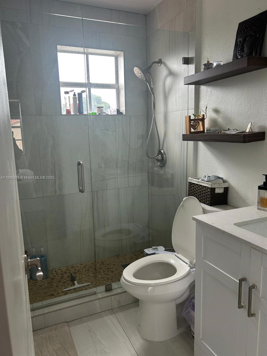 WINDMILL LAKES III CONDO - Residential