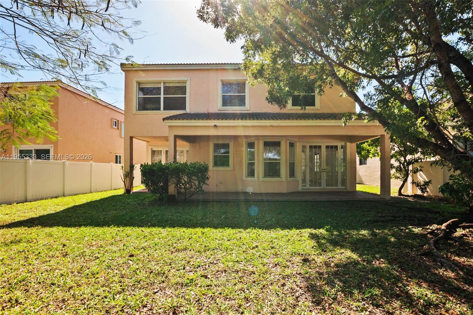 RIVIERA ISLES II - Residential Lease