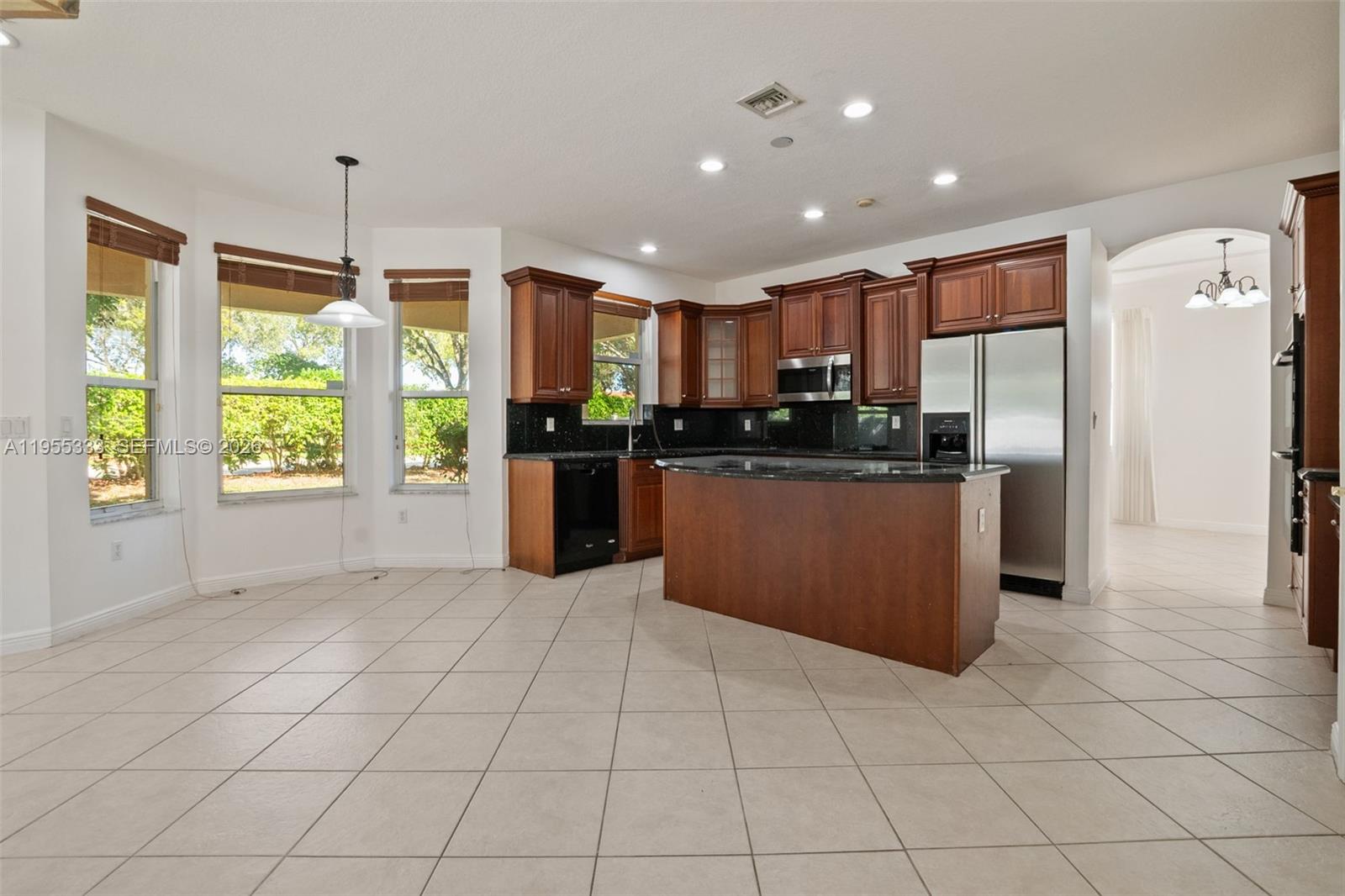 RIVIERA ISLES II - Residential Lease