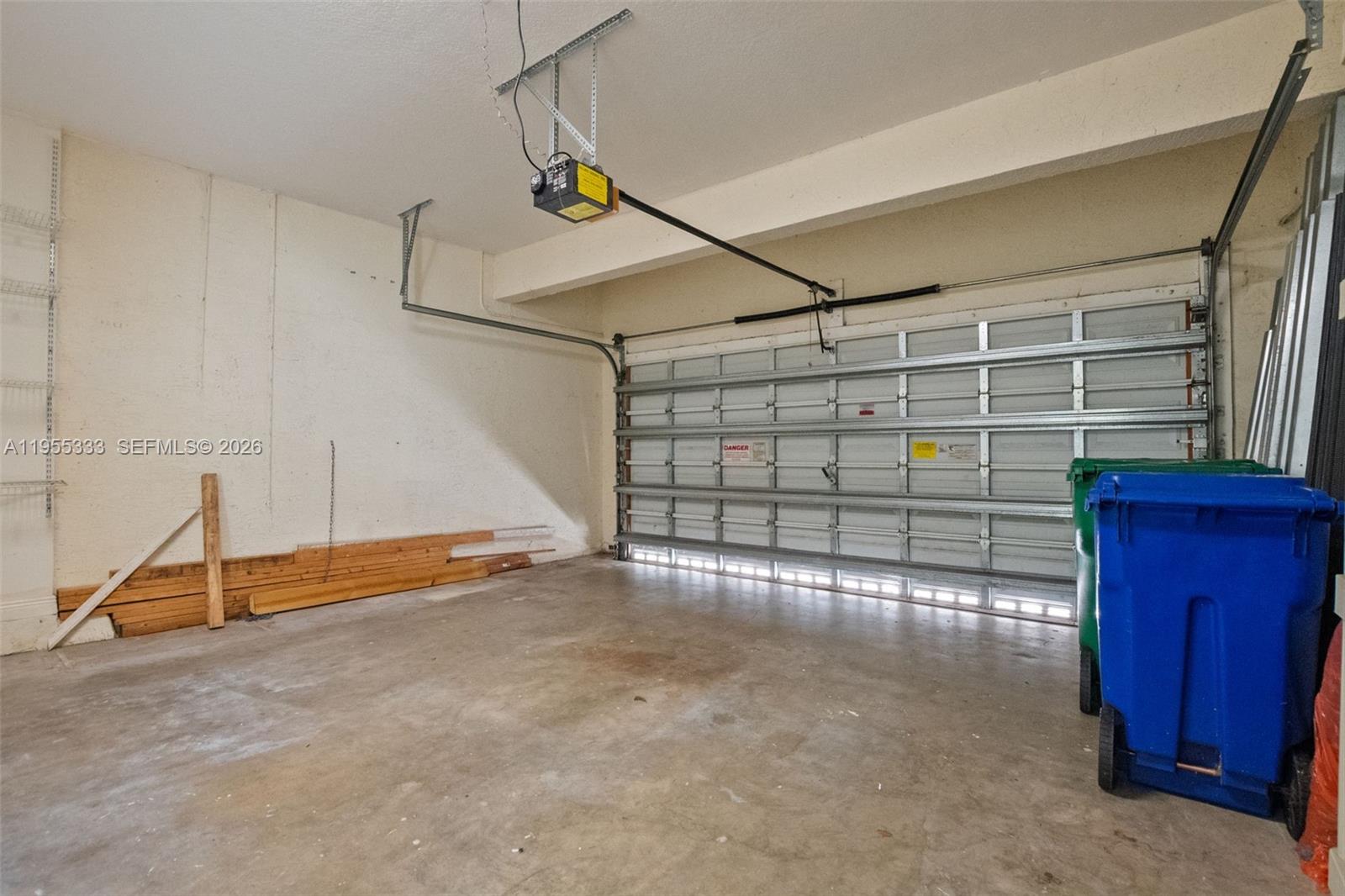 RIVIERA ISLES II - Residential Lease