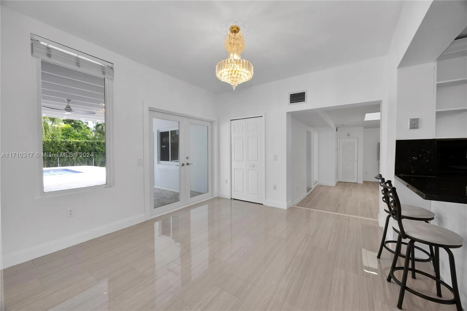 Pinecrest, Florida 33156, United States, 5 Bedrooms Bedrooms, ,4 BathroomsBathrooms,Residential,Active,26108