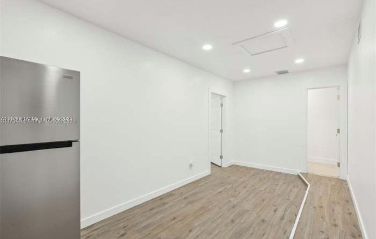 BOULEVARD HEIGHTS SECTION - Residential Lease