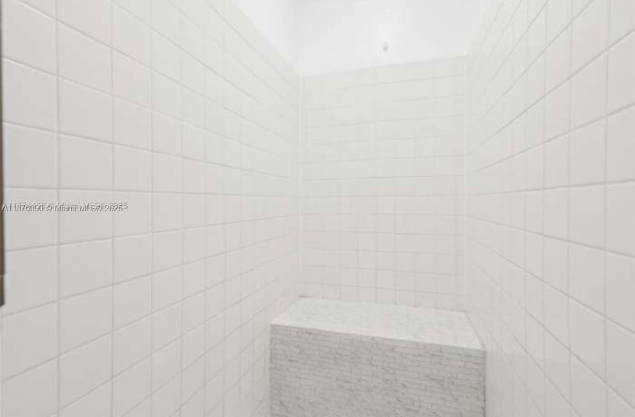 BOULEVARD HEIGHTS SECTION - Residential Lease