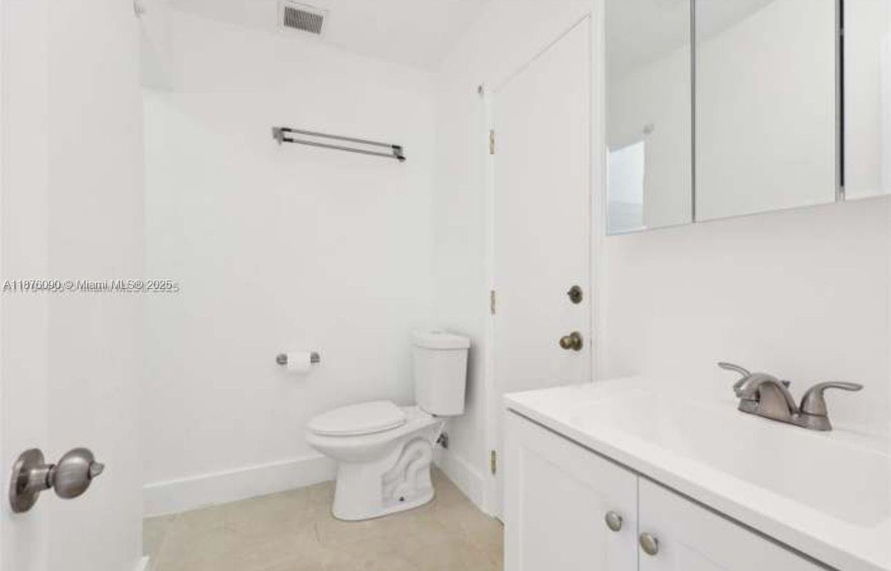 BOULEVARD HEIGHTS SECTION - Residential Lease