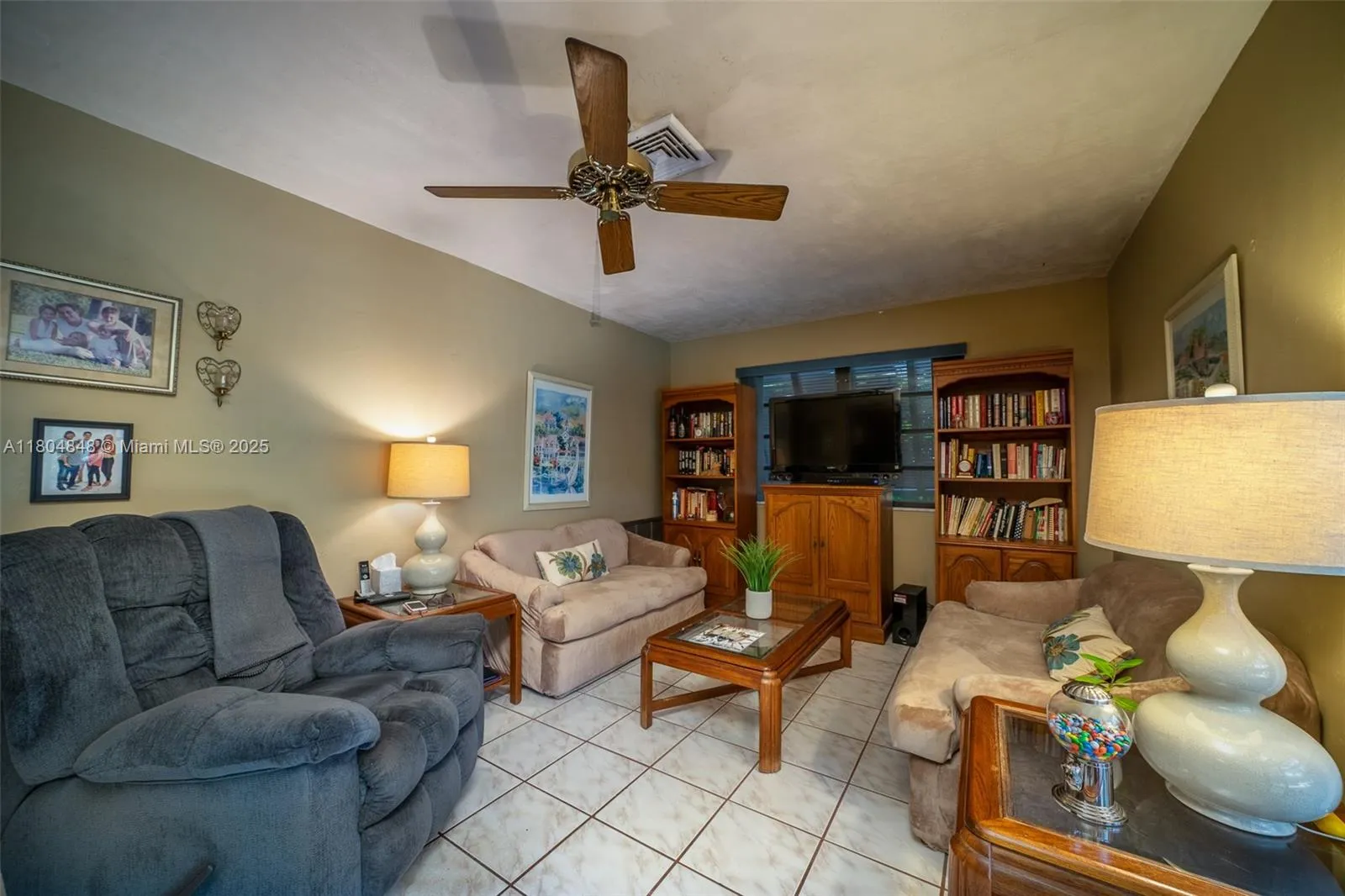 Palmetto Bay, Florida 33157, United States, 3 Bedrooms Bedrooms, ,2 BathroomsBathrooms,Residential,Active,131645