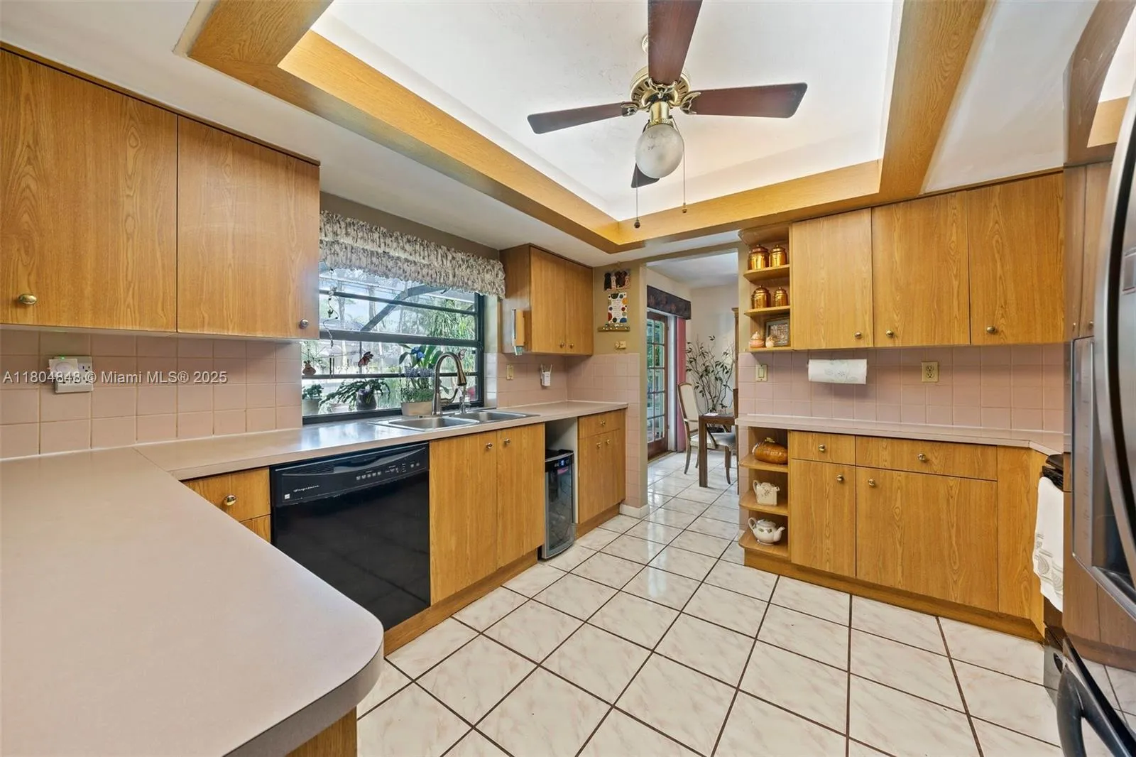 Palmetto Bay, Florida 33157, United States, 3 Bedrooms Bedrooms, ,2 BathroomsBathrooms,Residential,Active,131645