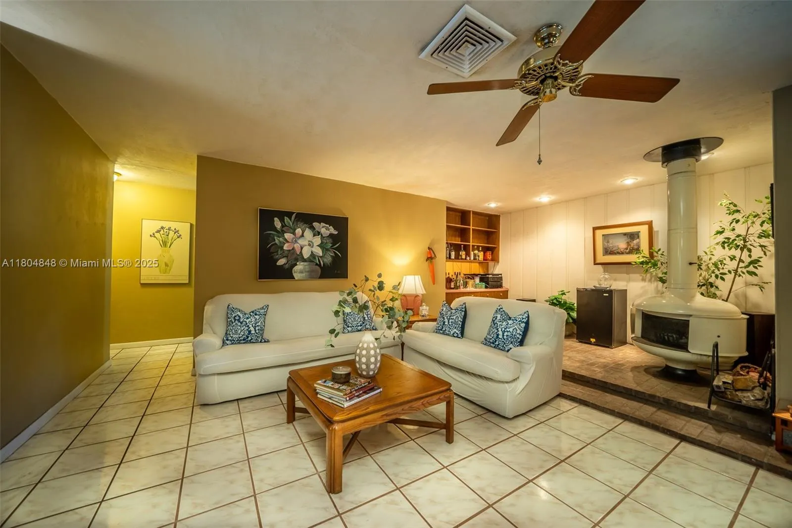 Palmetto Bay, Florida 33157, United States, 3 Bedrooms Bedrooms, ,2 BathroomsBathrooms,Residential,Active,131645