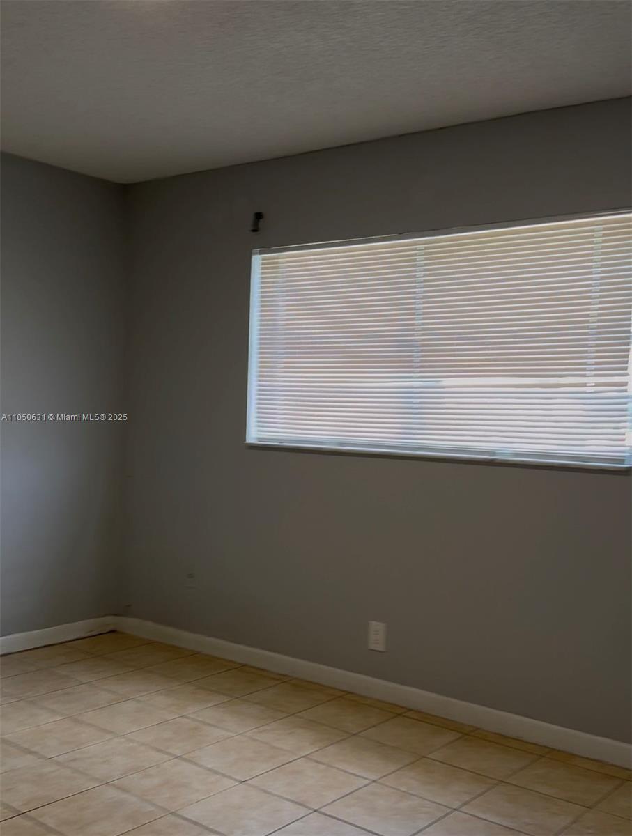 6840 Pembroke Rd 111