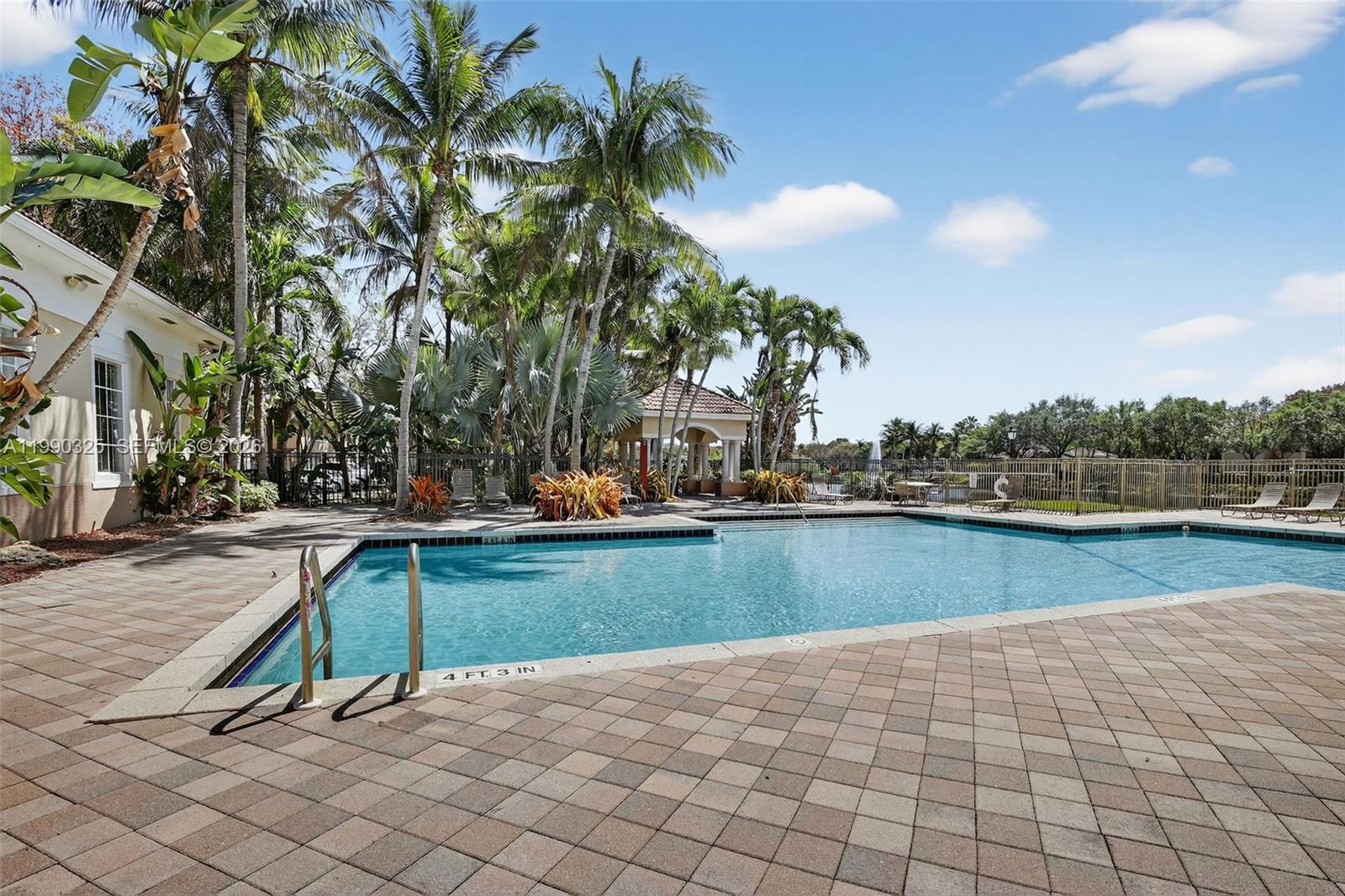 AVENTINE AT MIRAMAR BLDG - Residential Lease
