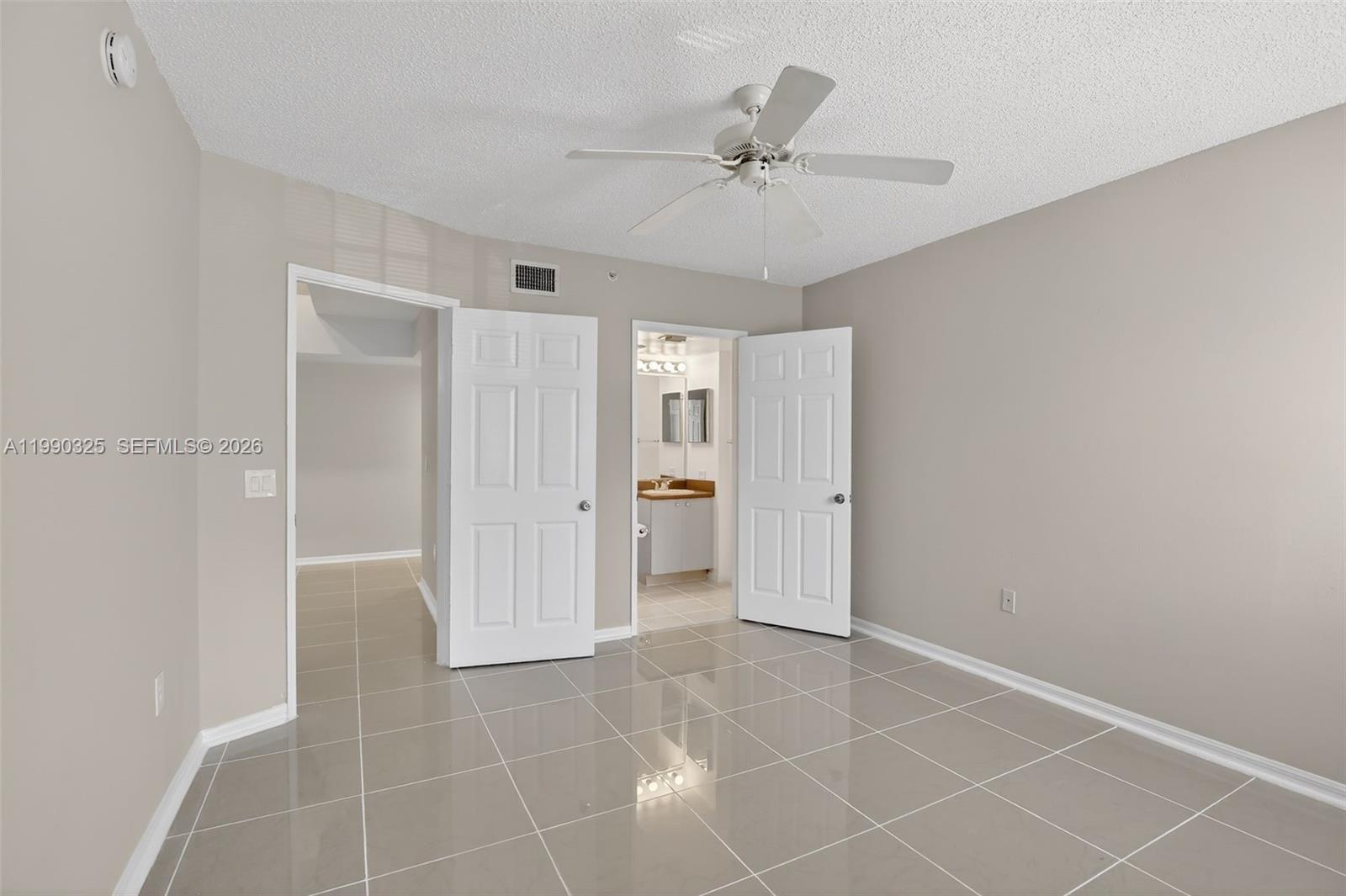 AVENTINE AT MIRAMAR BLDG - Residential Lease