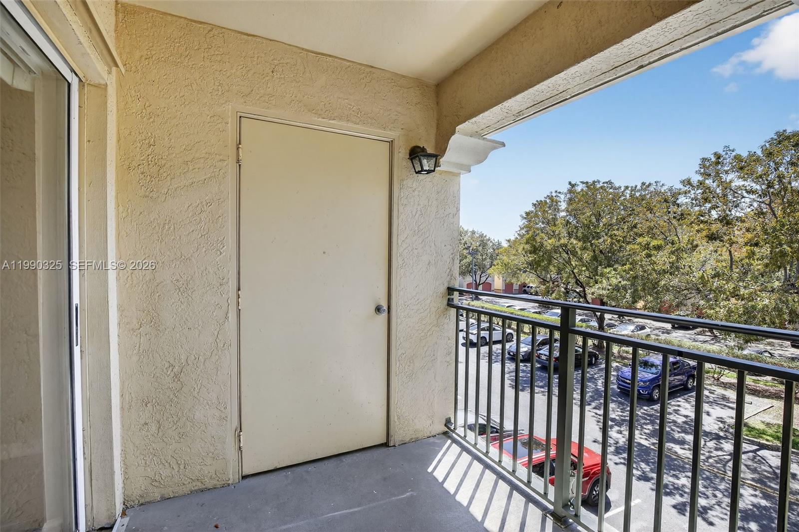 AVENTINE AT MIRAMAR BLDG - Residential Lease