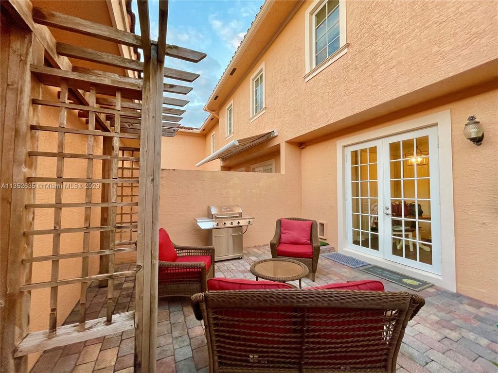 Photo of 128 Midleton Way, Jupiter, FL 33458 (MLS # A11352635)